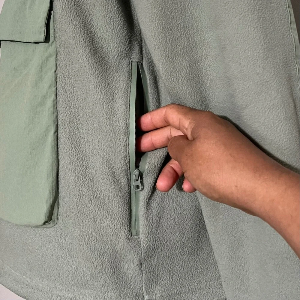 ALO YOGA 1/2 Zip Mammoth Polar Pullover Eucalyptus Size Medium